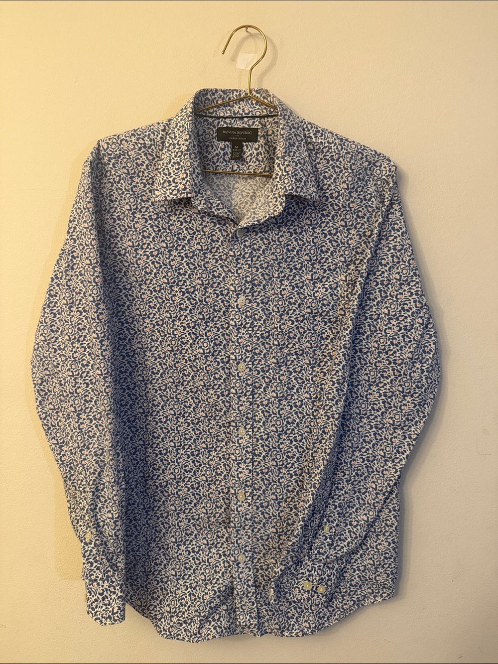 Banana Republic Blue and White Floral Print Button-Down Shirt
